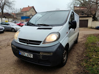 Opel Vivaro foto 3