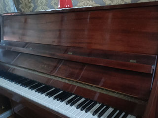 Пианино,,Sonet"
