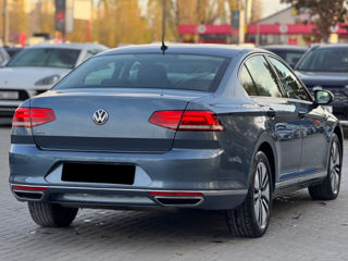 Volkswagen Passat foto 5