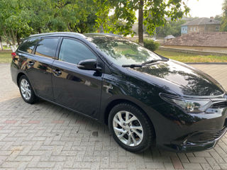 Toyota Auris foto 4