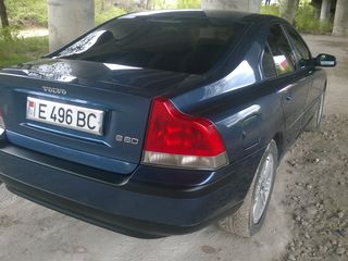 Volvo S60 foto 4