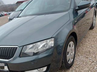 Skoda Octavia foto 2