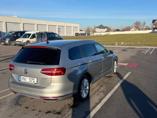 Volkswagen Passat foto 3