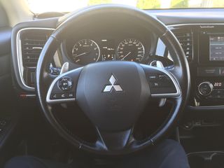 Mitsubishi Outlander foto 10