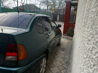 Volkswagen Polo foto 8