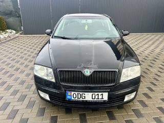 Skoda Octavia foto 2