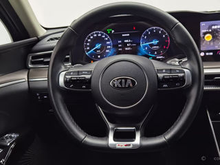 KIA K5 foto 11