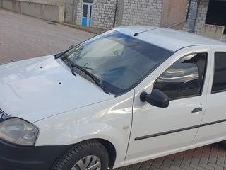 Dacia Logan foto 5