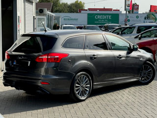 Ford Focus foto 5