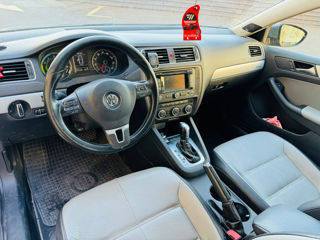 Volkswagen Jetta foto 6