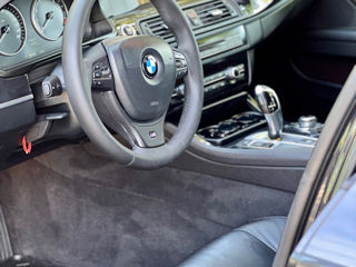 BMW 5 Series foto 5