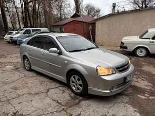 Chevrolet Lacetti foto 2