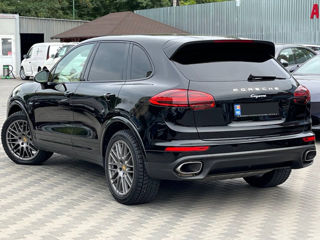 Porsche Cayenne foto 3