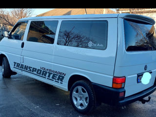 Volkswagen Transporter foto 4