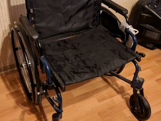 Инвалидная коляска. Новая! foto 2