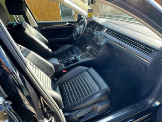 Volkswagen Passat foto 9