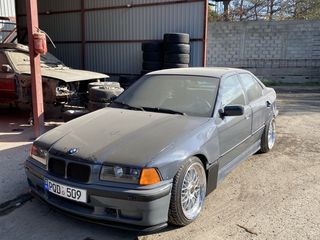 BMW 3 Series foto 5