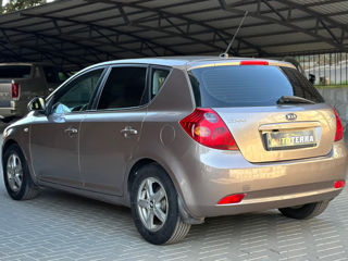 KIA Ceed foto 5