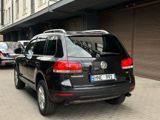 Volkswagen Touareg foto 4