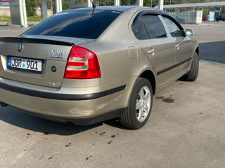 Skoda Octavia foto 3