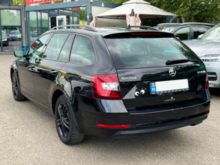 Skoda Octavia foto 6