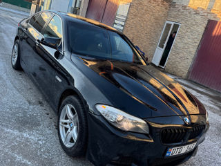 BMW 5 Series foto 9