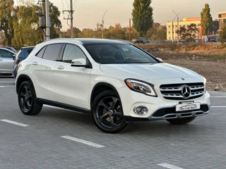 Mercedes GLA