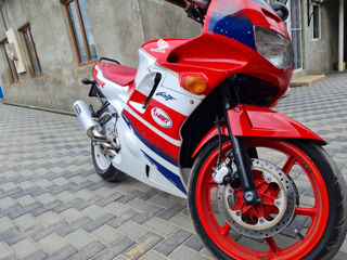 Honda CBR 600 F2 foto 6