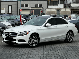 Mercedes C-Class foto 3