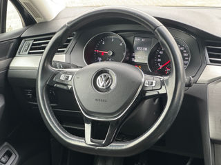 Volkswagen Passat foto 9