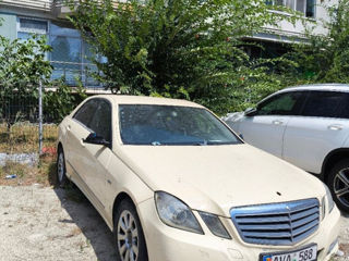 Mercedes E-Class foto 1