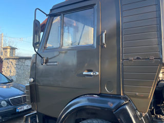 KAMAZ 54112 foto 2