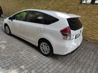 Toyota Prius + foto 5