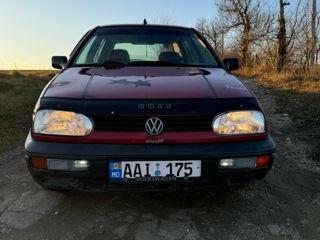 Volkswagen Golf foto 2