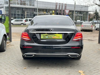 Mercedes E-Class foto 4