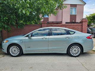 Ford Fusion foto 3