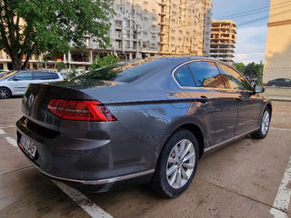 Volkswagen Passat foto 8