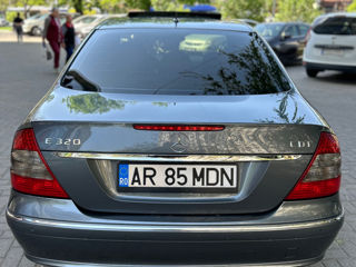 Mercedes E-Class foto 6