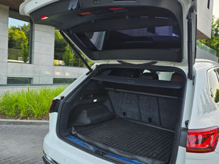 Volkswagen Touareg фото 11