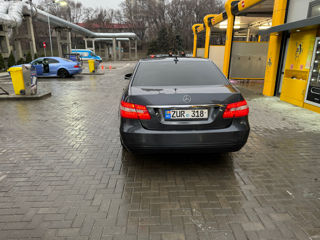 Mercedes E-Class foto 5