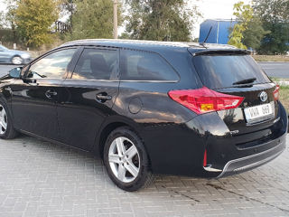 Toyota Auris foto 3