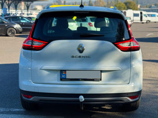 Renault Grand Scenic foto 6