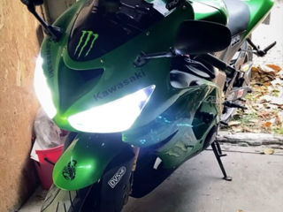 Kawasaki ZX6R foto 10