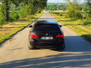 BMW 5 Series foto 3