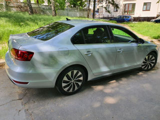 Volkswagen Jetta foto 4