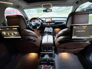 Audi A8 foto 9