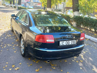 Audi A8 foto 6