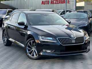 Skoda Superb foto 4