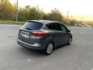 Ford C-Max foto 2