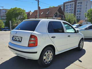 Skoda Fabia foto 3